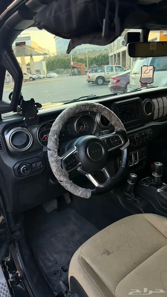 جيب رانقلر 8