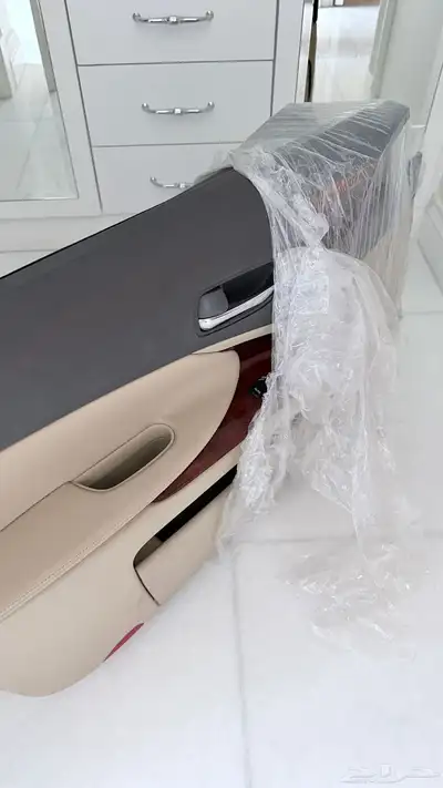 للبيع جزء من داخليه لكزس جي اس 2006-2011 طوابق ابواب و غيره index