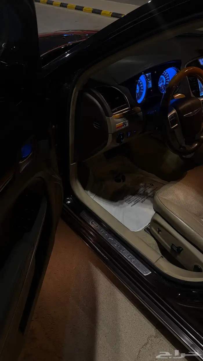 كرايسلر 2012ممشى قليل 7