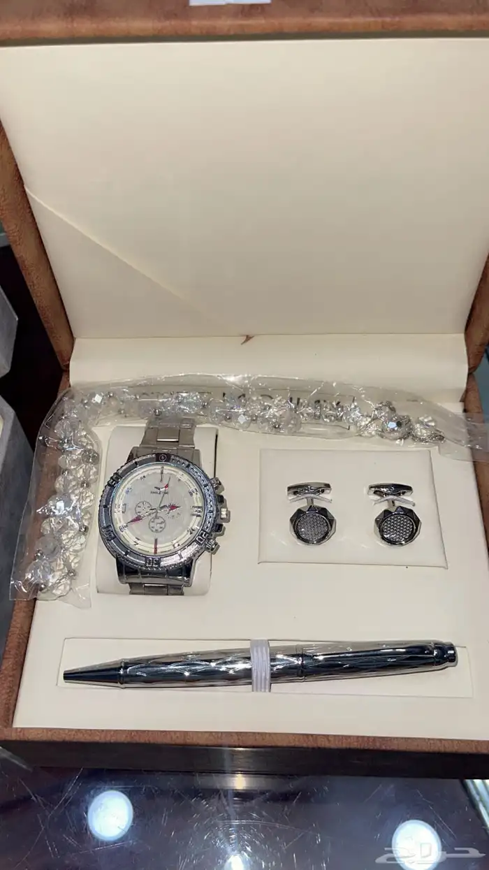 ساعة رجالية نسائية 3