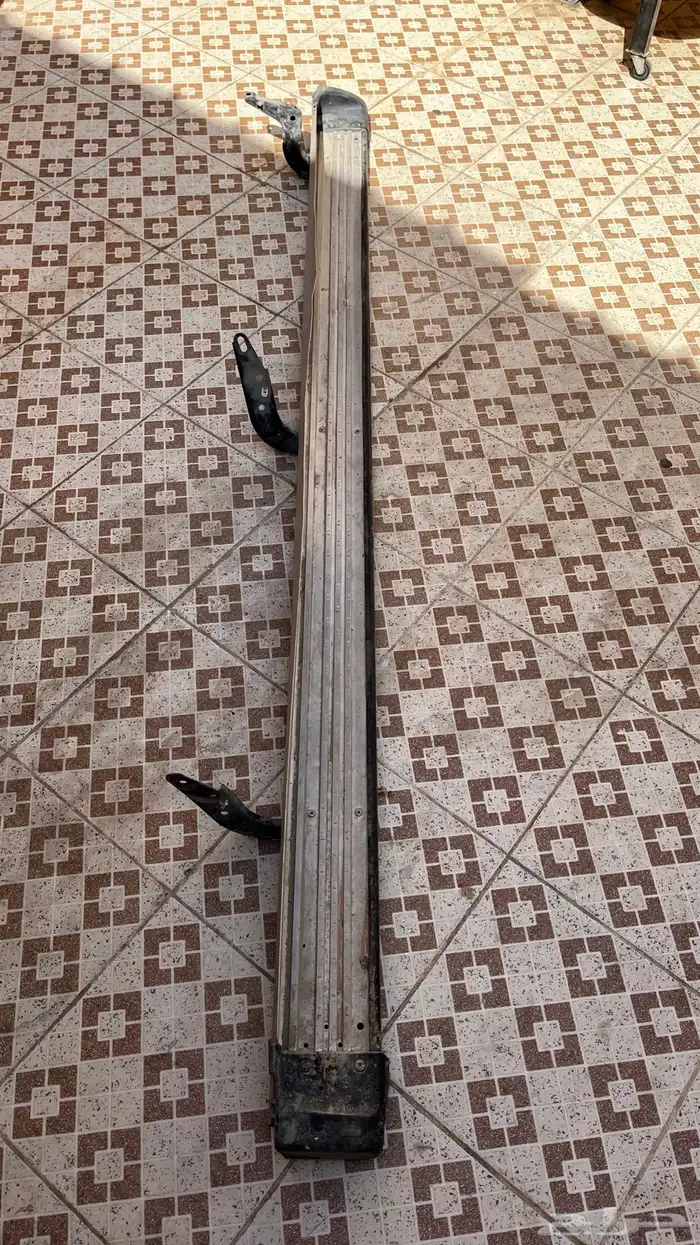 باب صندوق هايلوكس وكاله 2014 3