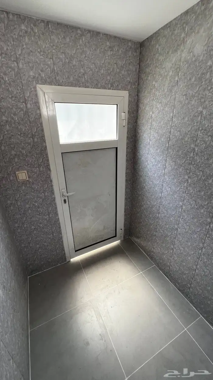 دورات مياة متنقلة وايضا  غرف بركسات 10