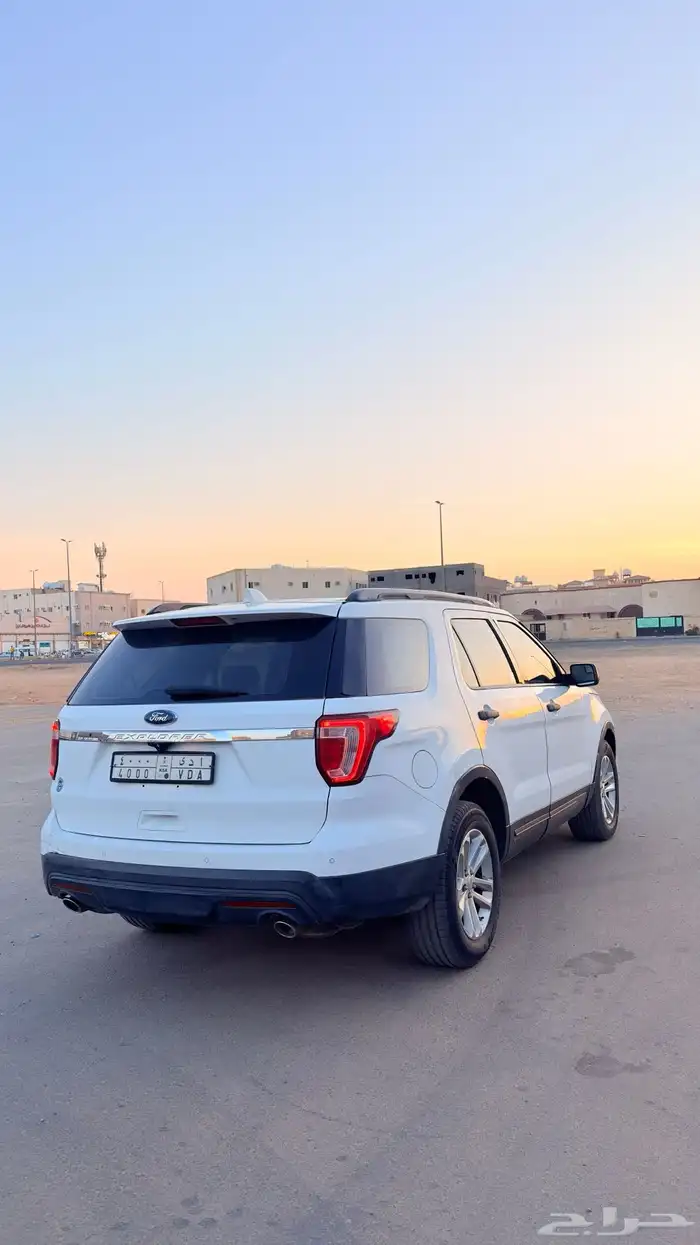 للبيع فورد اكسبلورر 8