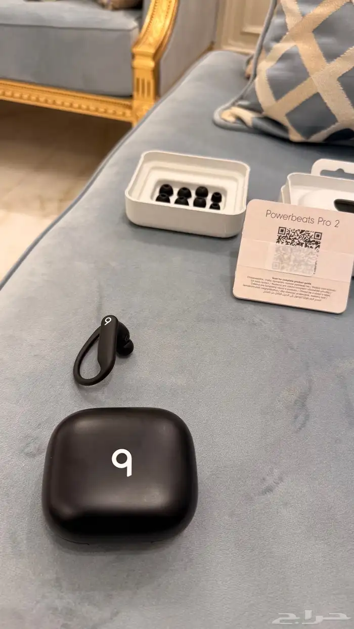 سماعات باور بيتس برو شبه جديدة 4