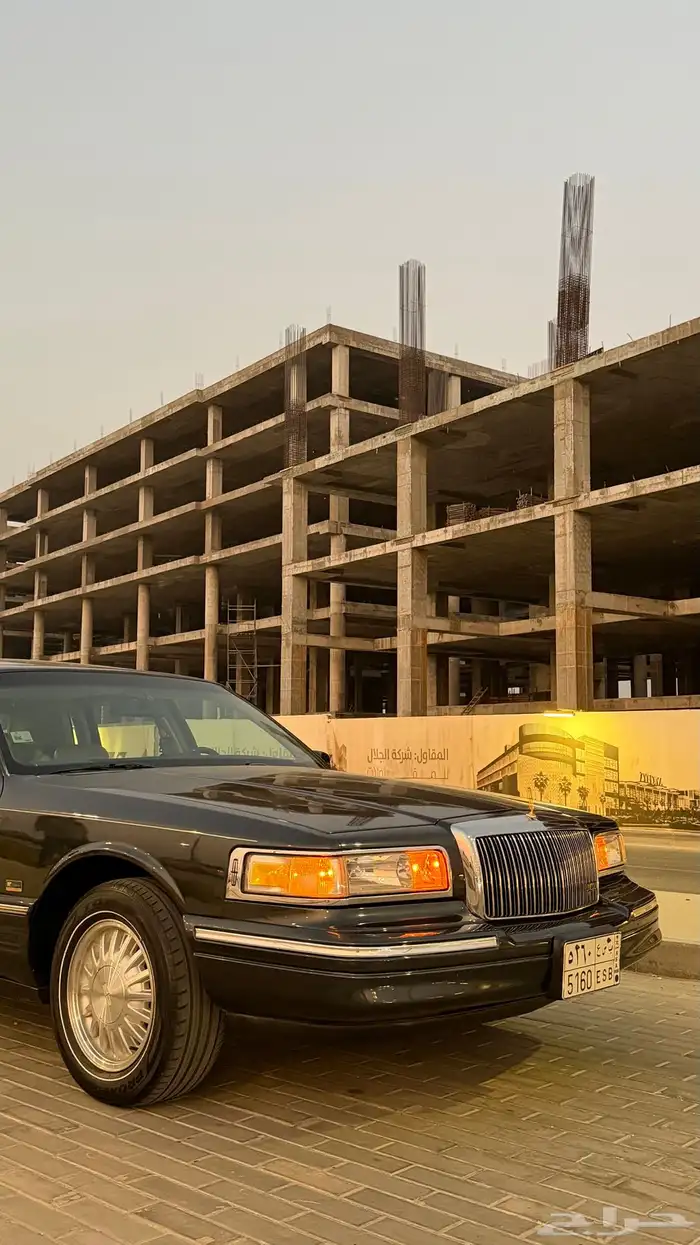 لينكون تاون كار 1995 11