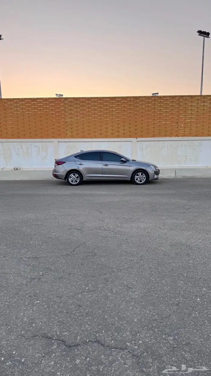 النترا 2020 مكينه كبير نظيفه ممشى قليل 0