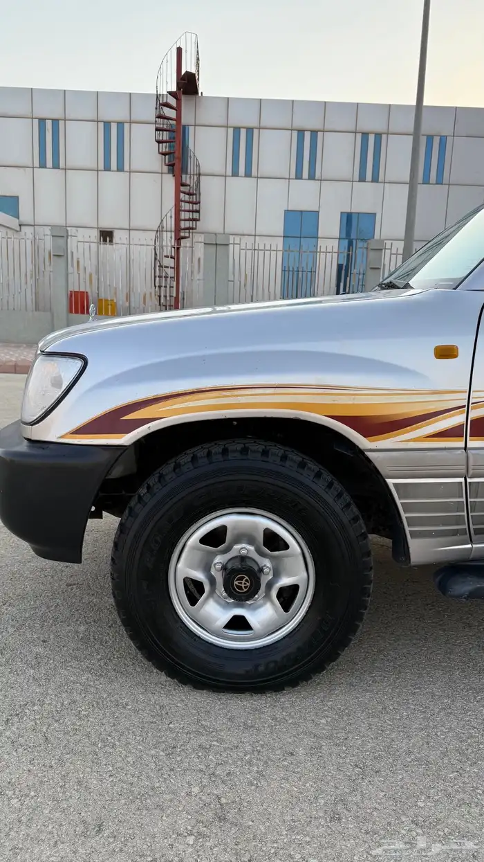 جكسار 2002 مجهز كامل للبر 5