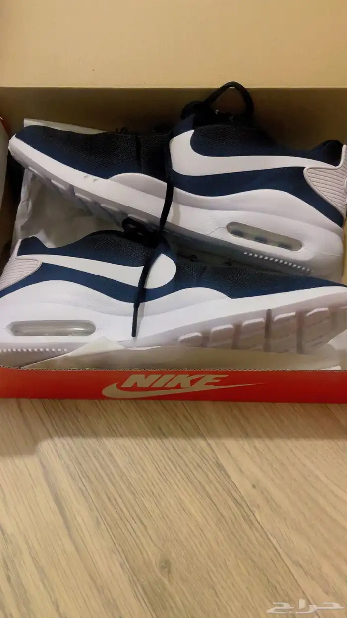 احذيه رجاليه نايك و سكيتشرز 6