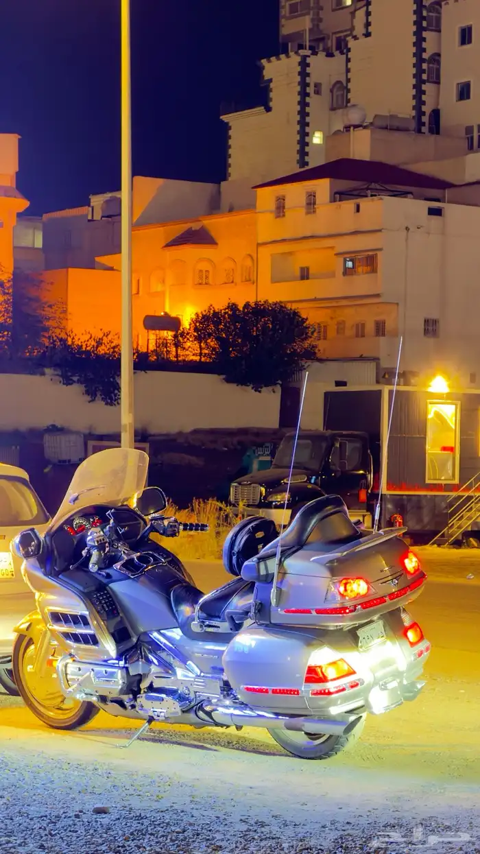 قولد وينق لفل فور موديل (2008) 7