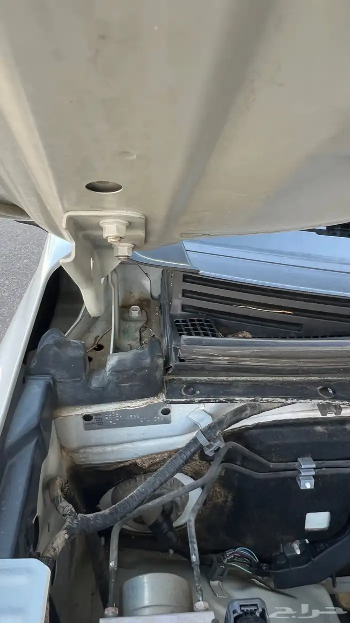 ميتسوبيشي 2016 فل كامل بدي وكالة نظيفة جدا 24