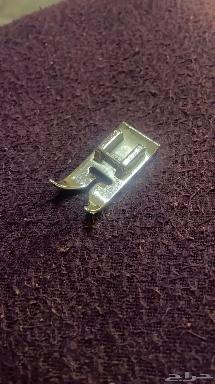 للبيع ماكينة خياطة استخدمت مرتين 2