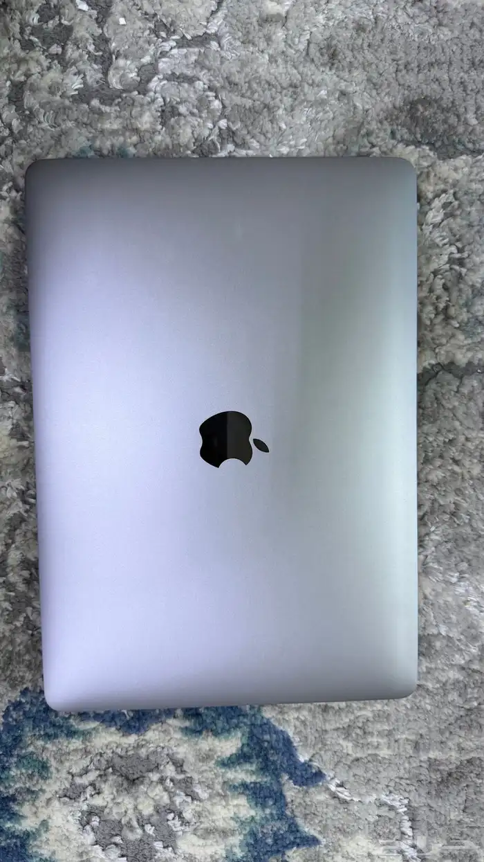 ماك بوك 0