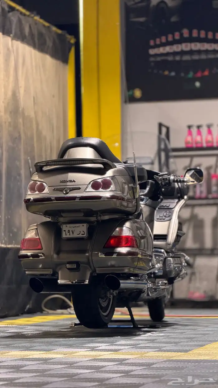 قولد وينق لفل فور موديل (2008) 8