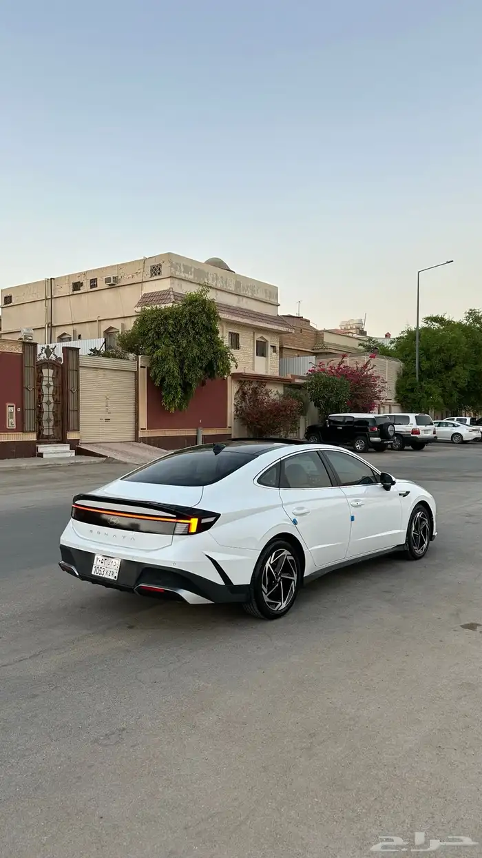 للبيع هواندي سوناتا 2025 وكاله شرط 4