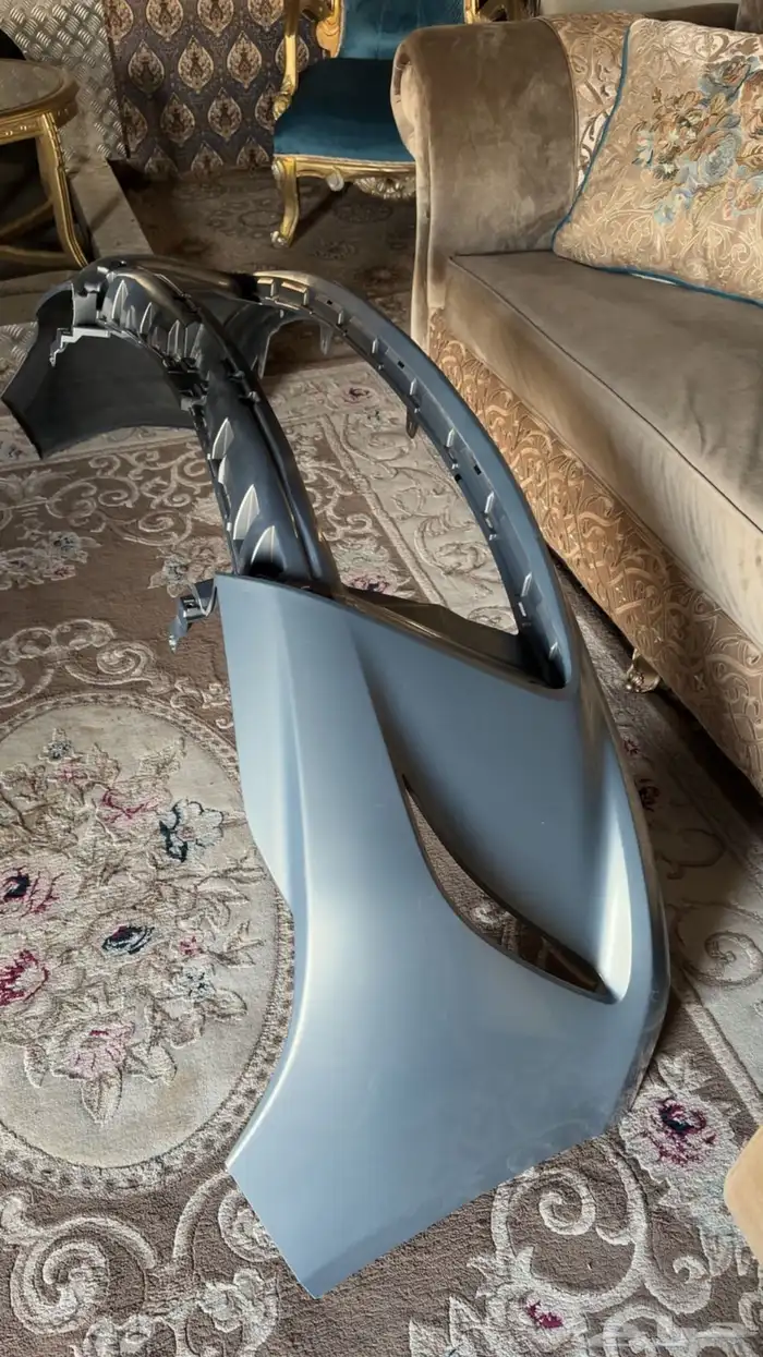 للبيع صدام كامري اصلي من موديل 2016-2017 0