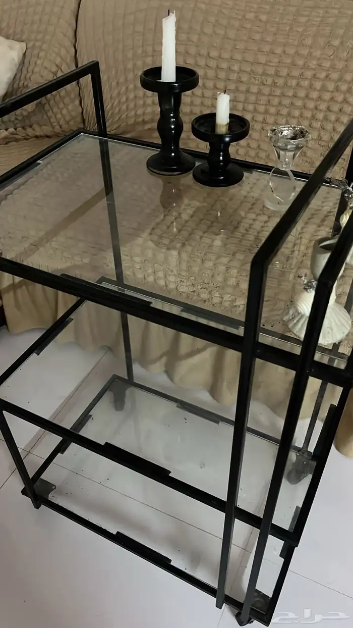 طاوله للبيع نظيفة جدا 4