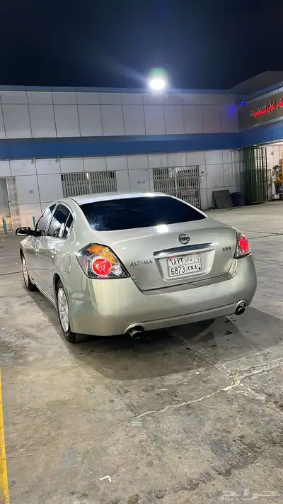 التيما على السوم مكينه مخبطه عليها رشوش متفرقه ممشى 579الف index