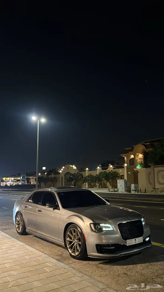 كرايسلر 2015 5.7 1