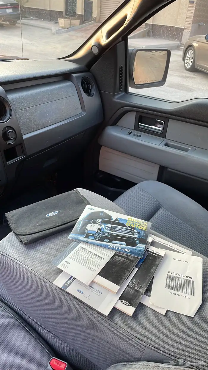 للبيع f150 موديل 2013 دبل 8 سلندر 19