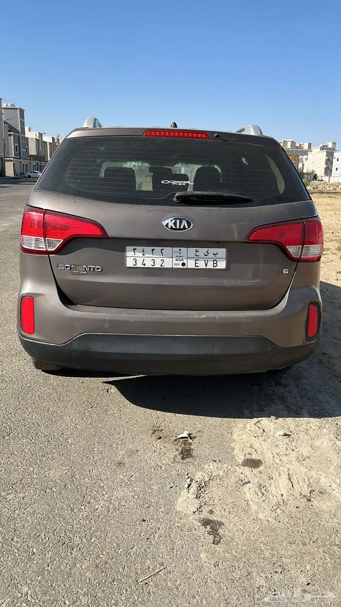 جيب كيا سورينتو دبل 3