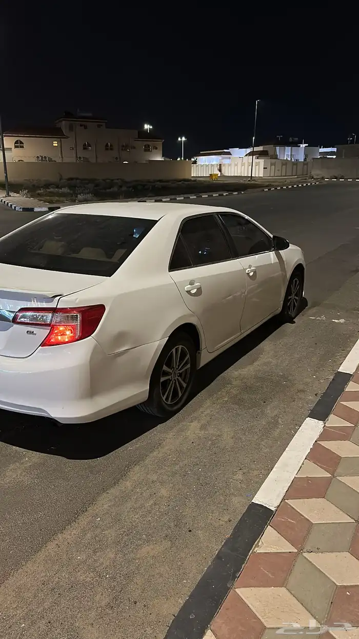 كامري 2012 للبيع 2