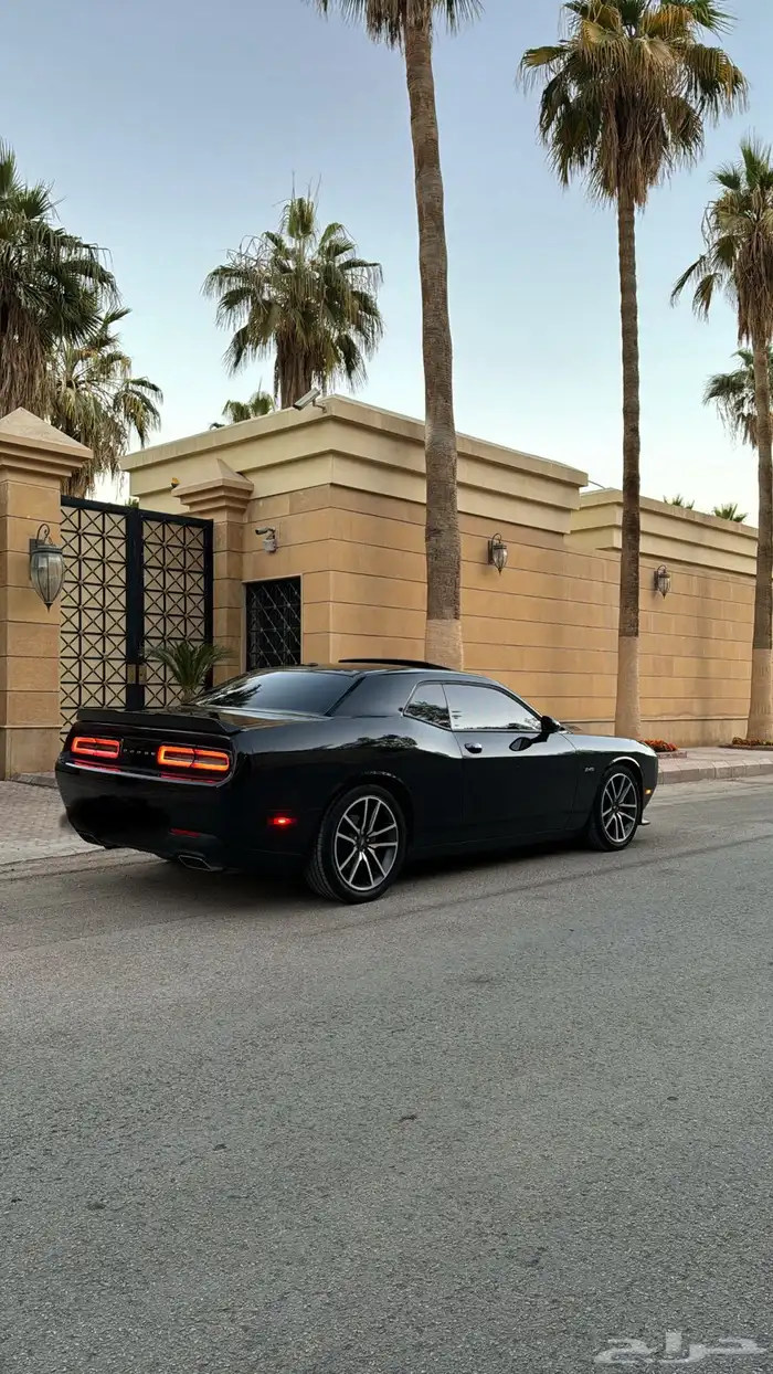 دودج تشالنجر RT2022 10