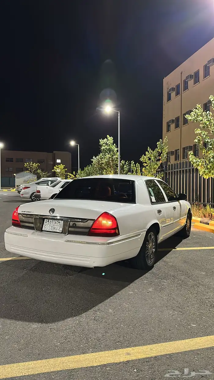 فورد ماركيز 2010 9