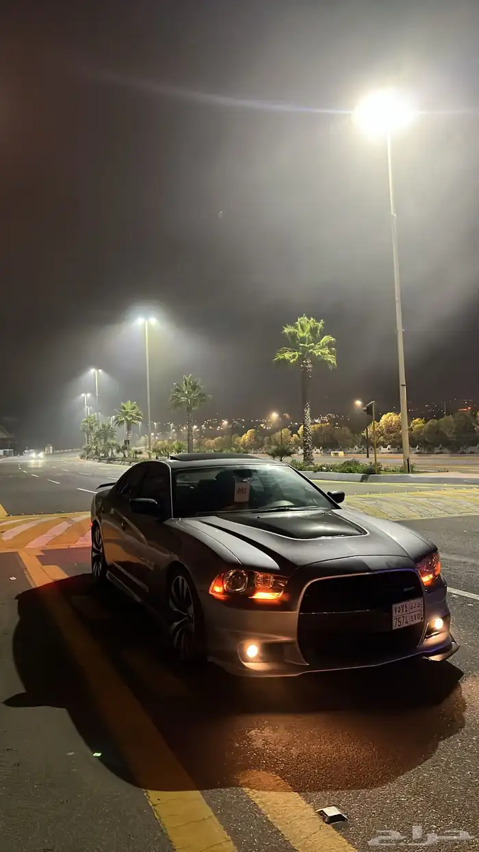 دوج تشارجر 16