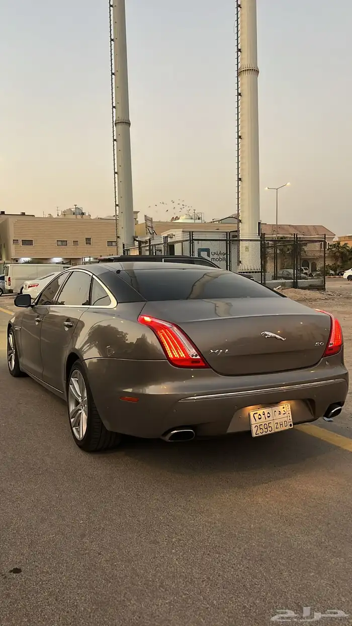 جاكور XJL 5 0 سوبر تشارج 8 1