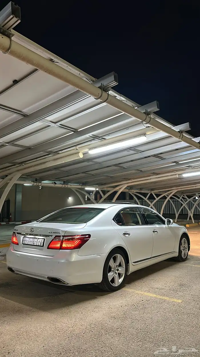 لكزس 2012 LS   460L 8