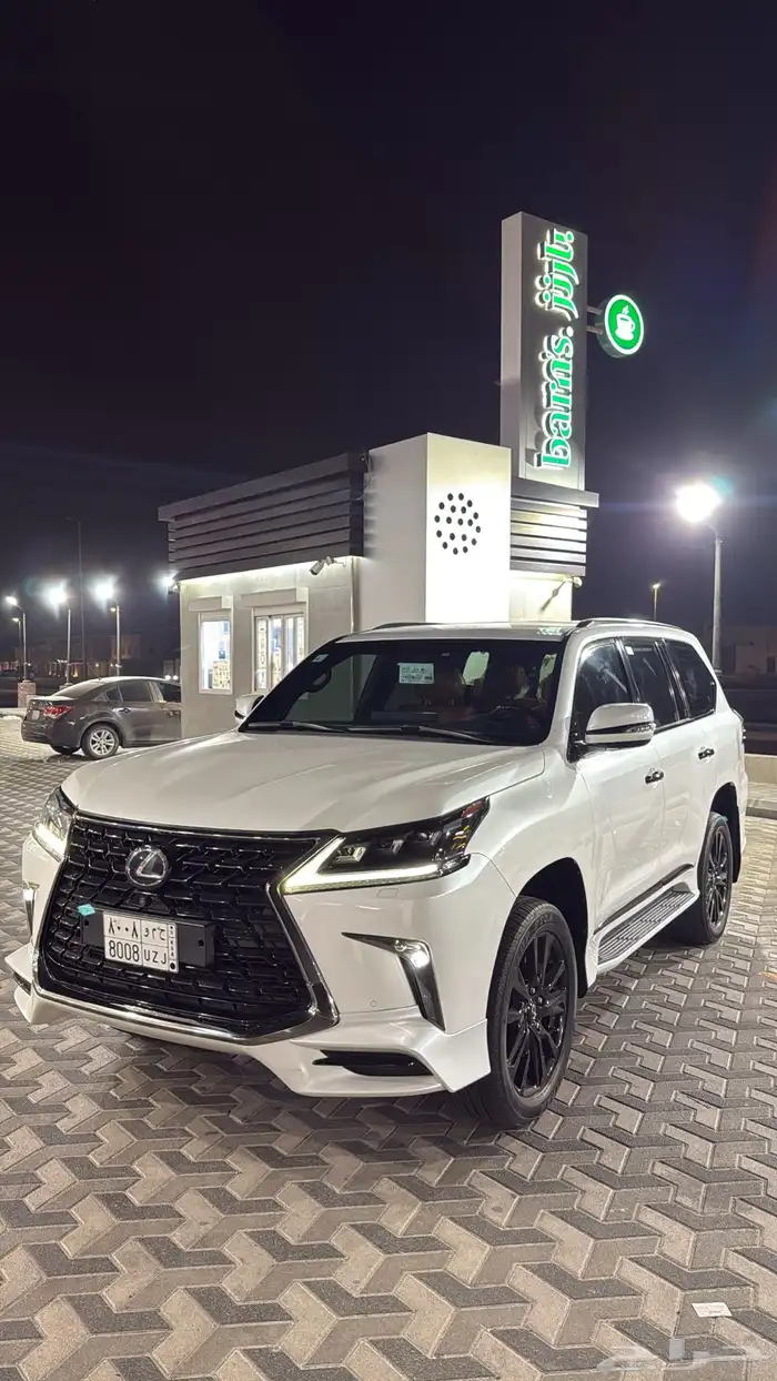 لكزس بلاك اديشن 2019 4