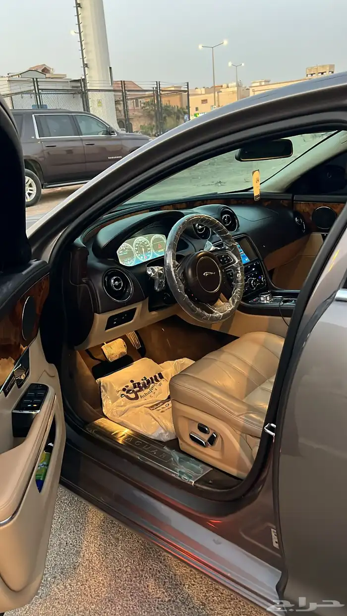 جاكور XJL 5 0 سوبر تشارج 8 10