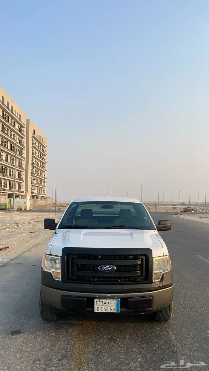 للبيع f150 موديل 2013 دبل 8 سلندر 9