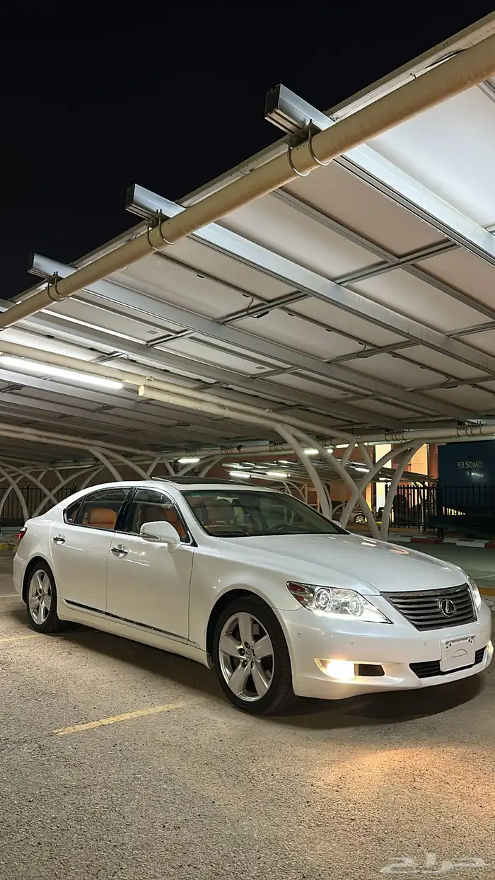 لكزس 2012 LS   460L 1
