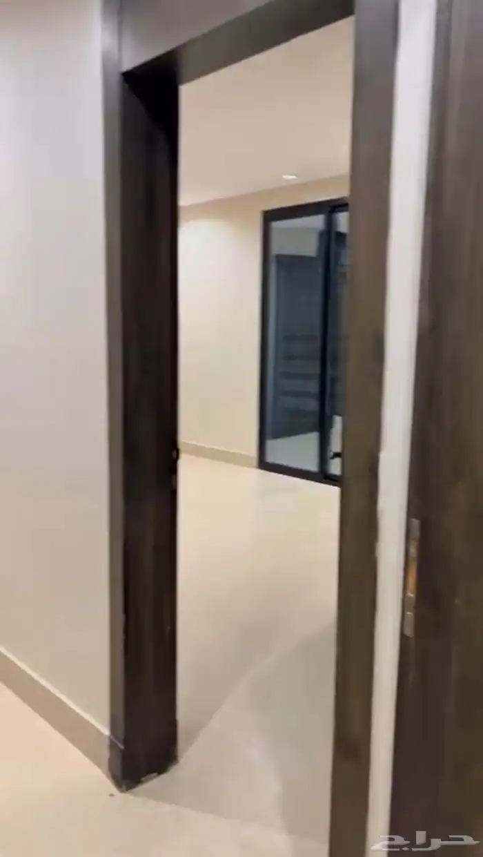 شقة جديدة راقية للإيجار في الدمام   حي الشعلة 1