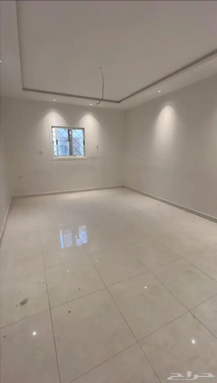 دور ثاني للإيجار حي الرمال 4