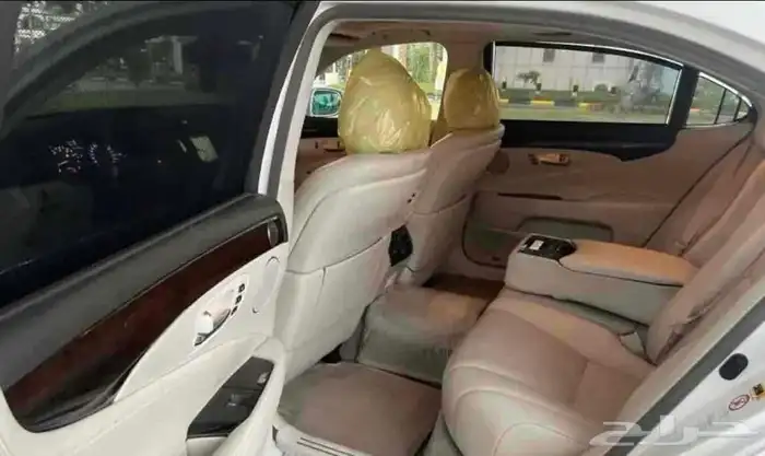 لكزس 20088 اللون أبيض فل كامل سعودي 10