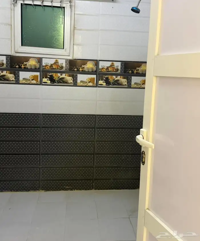 شقة للإيجار حي الجنادريه 14