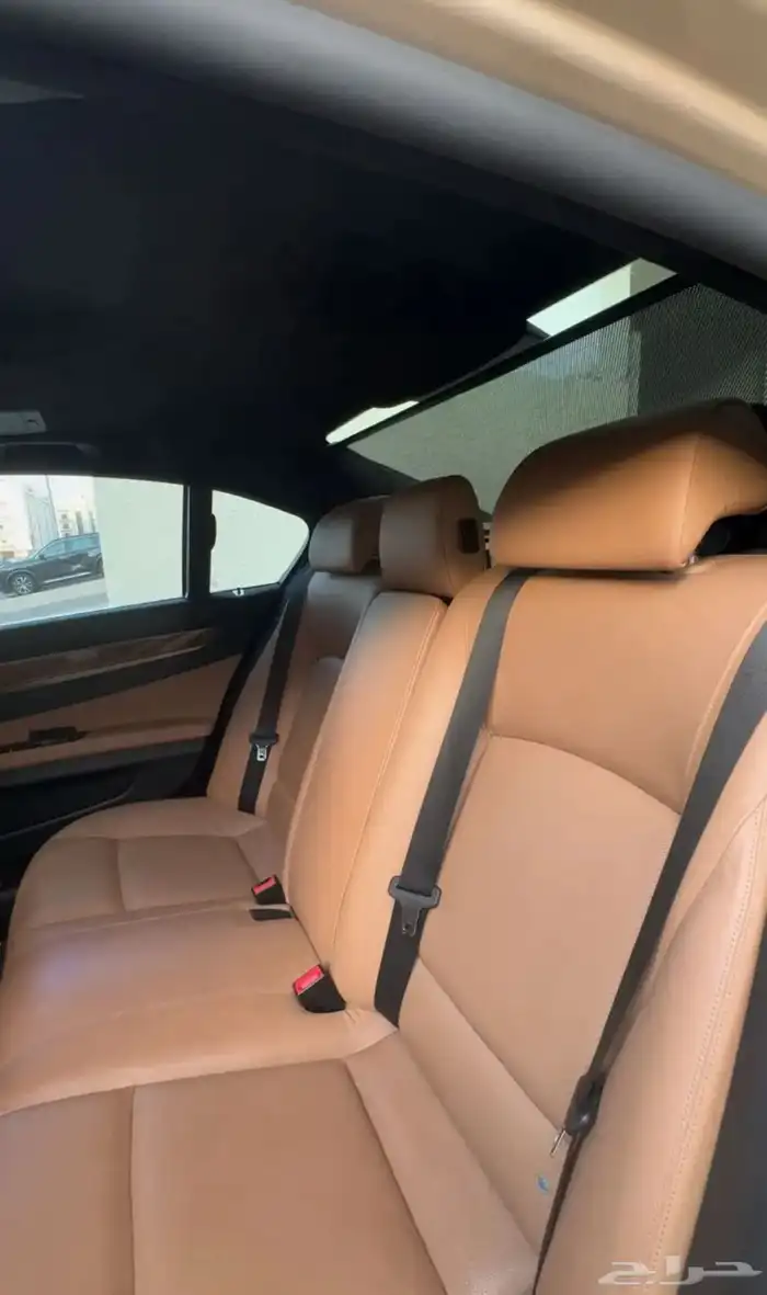 BMW 740-2011 7
