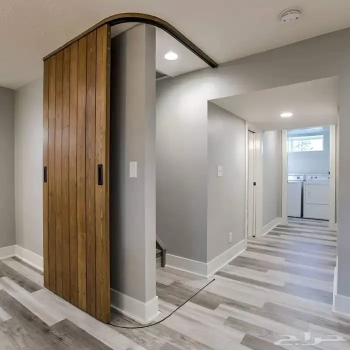 معلم ورشه نجاره مودرن لتفصيل الأبواب وغرف النوم والديكورات 27