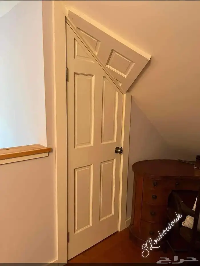 معلم ورشه نجاره مودرن لتفصيل الأبواب وغرف النوم والديكورات 23