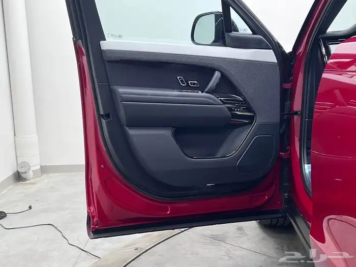 رانج روفر Range Rover Sport P400 Dynamic HSE موديل 2024 16
