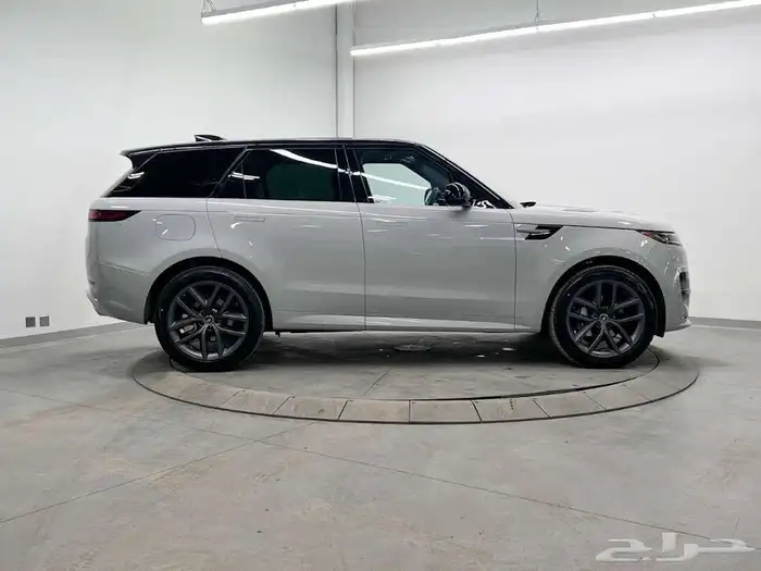 رانج روفر سبورت Range Rover Sport Dynamic HSE موديل 2025 4
