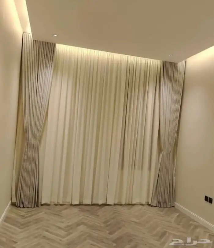 تفصيل غرف نوم وتركيب ديكورات خشبية والتنجيد ودهان الأبواب 10