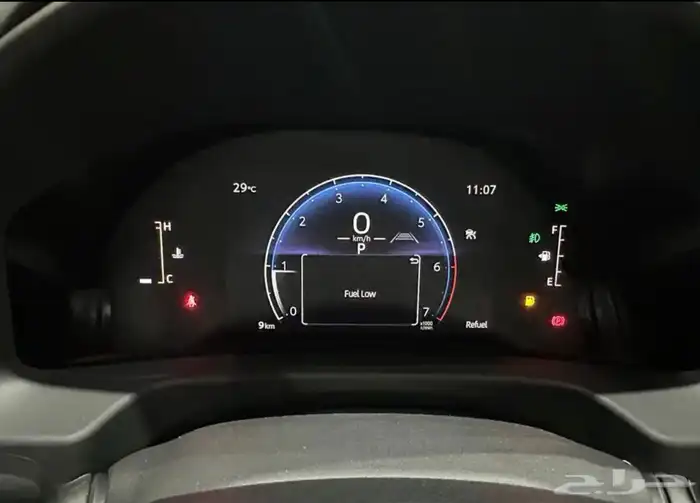 تويوتا لاندكروزر GXR موديل 2025 اصفار رقم 4 فل كامل 10