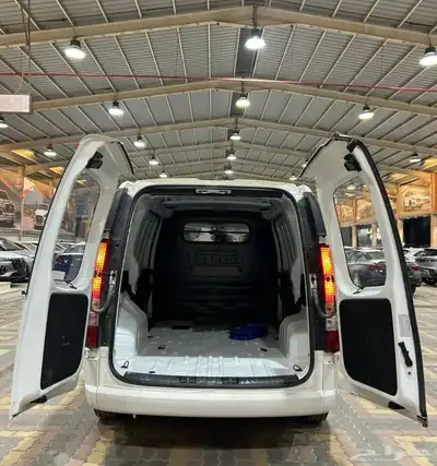 عرض خاص للشركات هيونداي ستاريا بضاعة ديزل 2025 السعر 116675 index