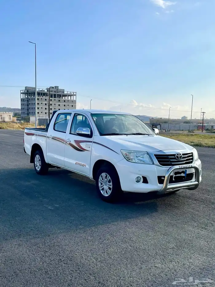 هايلوكس 2014 نظيفة 2