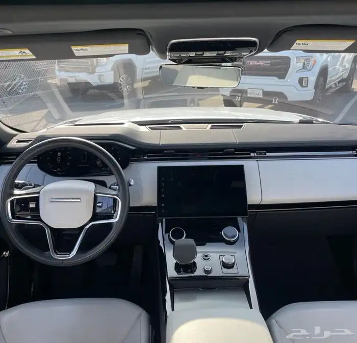 Range Rover Sport P360 SE 2023 8