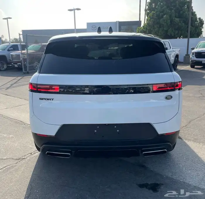 Range Rover Sport P360 SE 2023 3
