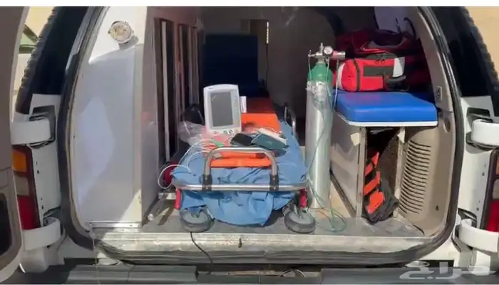 سيارات اسعاف مع مسعفين للإيجار 10
